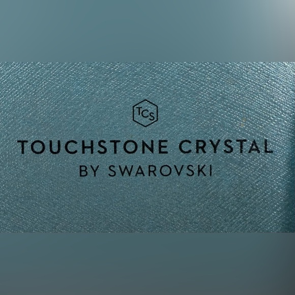 Cyclone Pendant Necklace - Picture 4 of 4